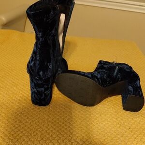 Women MIA Navy Velvet Block Heel Ankle Boots